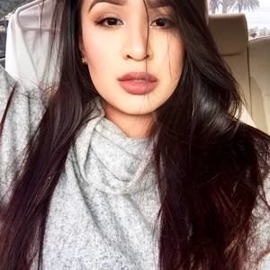 Meet your Posher, Lorie-ann